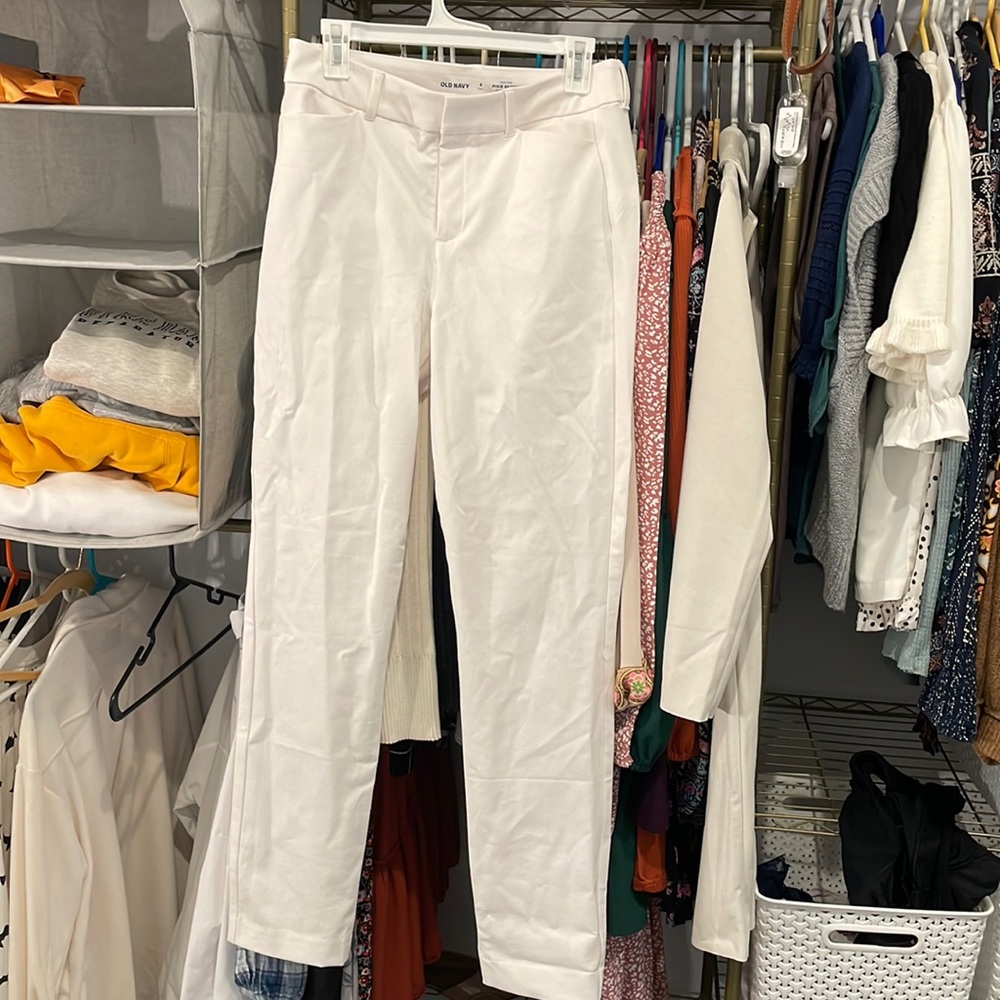 NWOT Old Navy Pixie Skinny High-rise pant